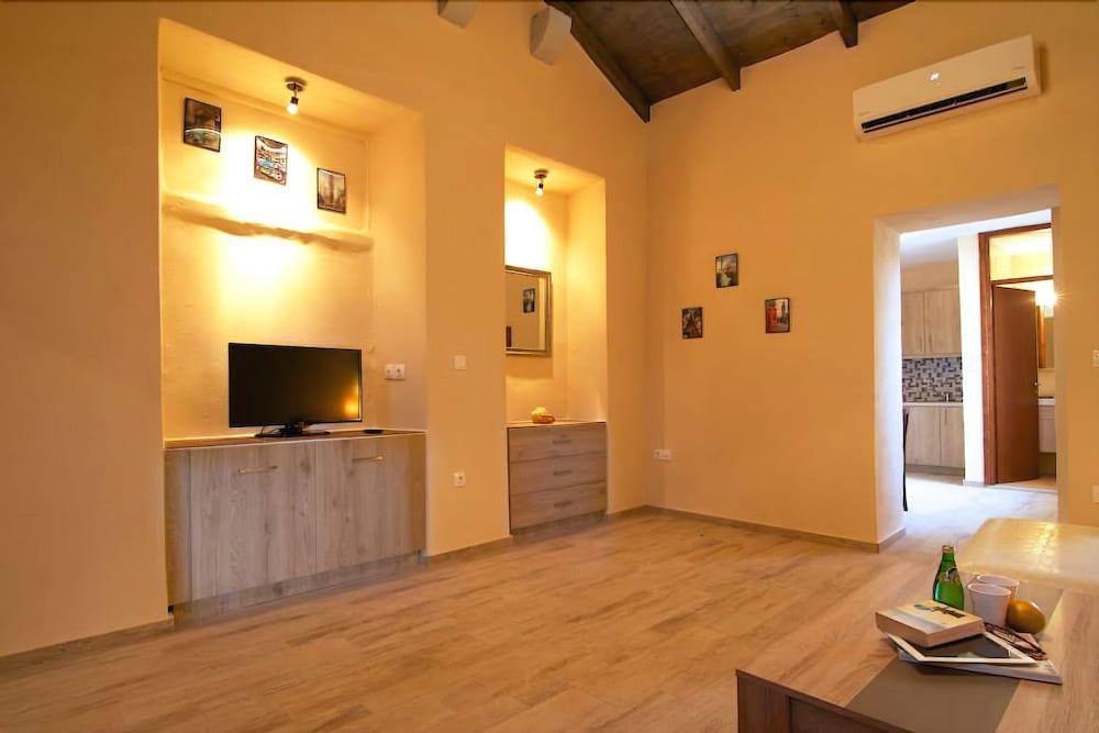 Asikiko Suites Rethymno Esterno foto